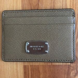 Michael Kors card organizer